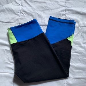 Black Lululemon leggings